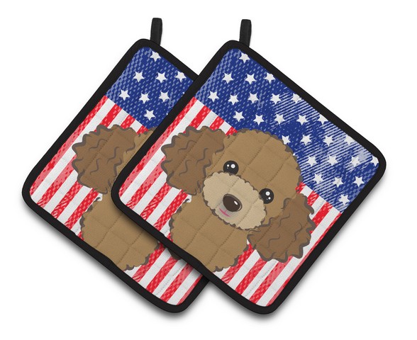 Picture of Carolines Treasures BB2186PTHD American Flag & Chocolate Brown Poodle Pair of Pot Holders, 7.5 x 3 x 7.5 in.