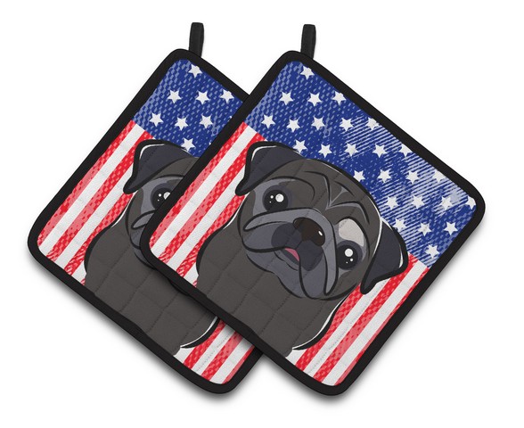 Picture of Carolines Treasures BB2193PTHD American Flag & Black Pug Pair of Pot Holders, 7.5 x 3 x 7.5 in.
