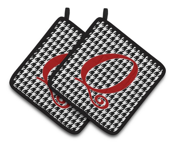 CJ1035-QPTHD Monogram Initial Q Houndstooth Black Pair of Pot Holders, 7.5 x 3 x 7.5 in.