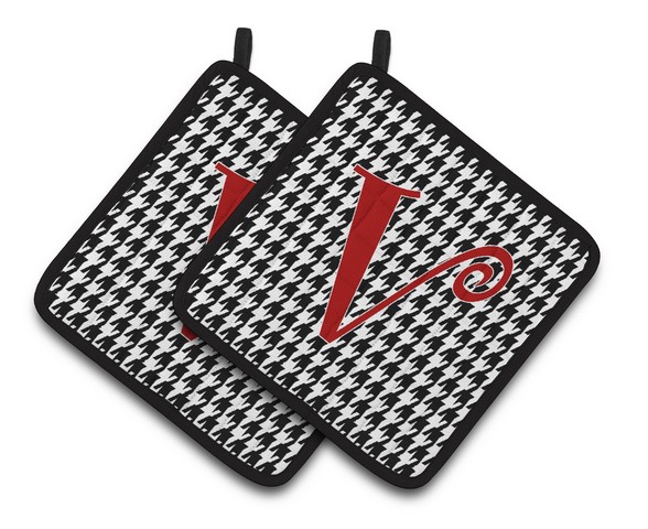 CJ1035-VPTHD Monogram Initial V Houndstooth Black Pair of Pot Holders, 7.5 x 3 x 7.5 in.