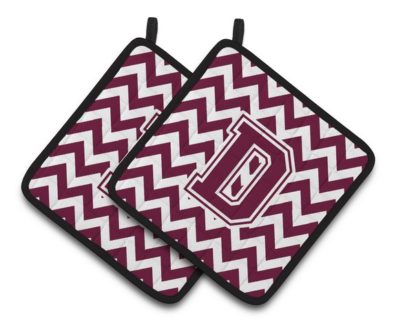 Letter D Chevron Maroon & White Pair of Pot Holders - 7.5 x 3 x 7.5 in.