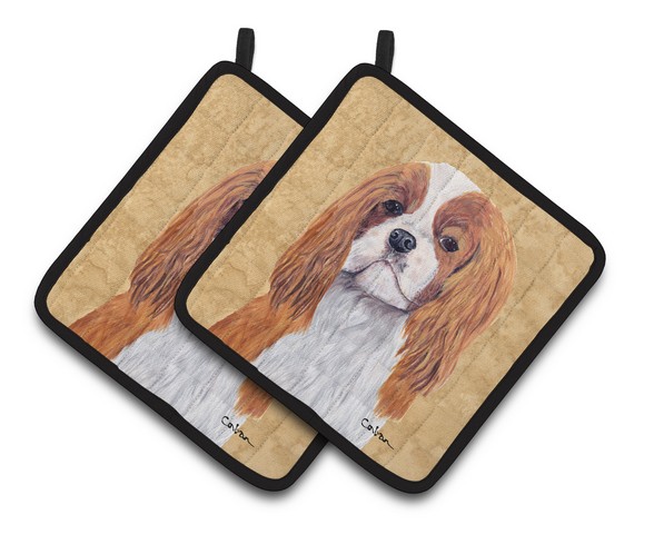 Picture of Carolines Treasures SC9118PTHD Cavalier Spaniel Wipe Your Paws Pair of Pot Holders, 7.5 x 3 x 7.5 in.