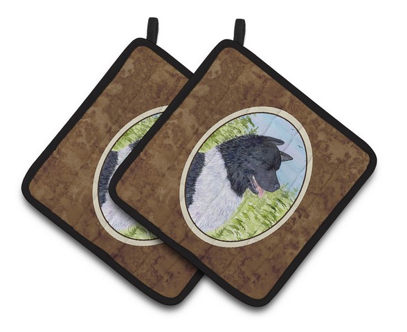Picture of Carolines Treasures SS8670PTHD Akita Pair of Pot Holders, 7.5 x 3 x 7.5 in.