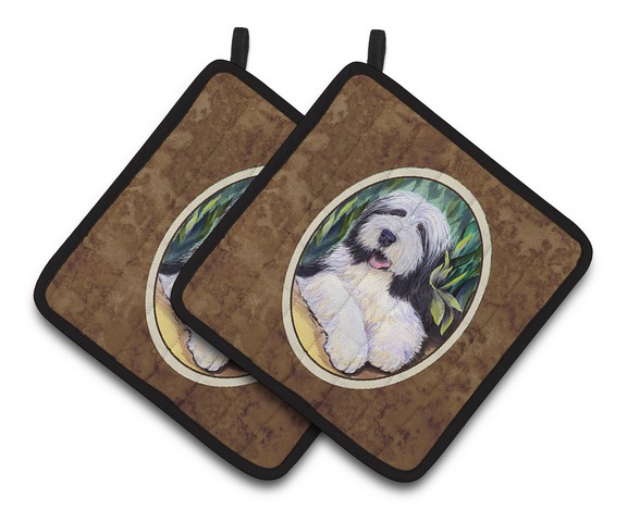 Picture of Carolines Treasures SS1038PTHD Bearded Collie Pair of Pot Holders, 7.5 x 3 x 7.5 in.