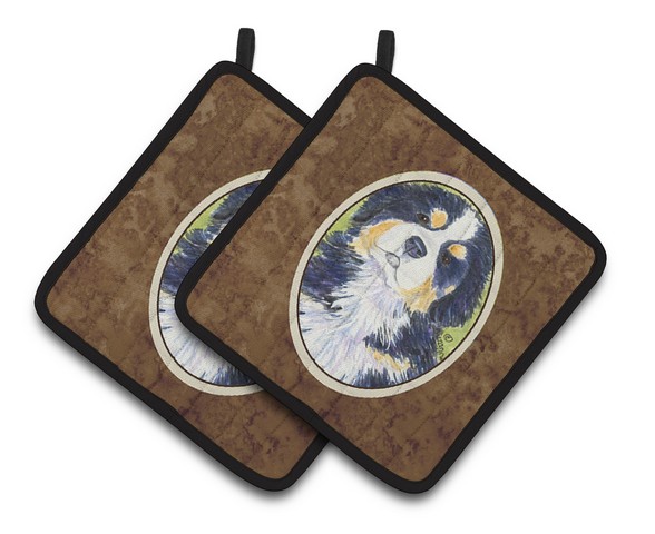 Picture of Carolines Treasures SS1059PTHD Bernese Mountain Dog Pair of Pot Holders, 7.5 x 3 x 7.5 in.