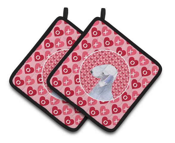 Picture of Carolines Treasures SS4483PTHD Bedlington Terrier Hearts Love & Valentines Day Portrait Pair of Pot Holders, 7.5 x 3 x 7.5 in.