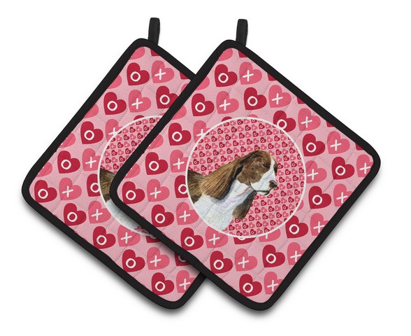 Picture of Carolines Treasures SS4513PTHD Springer Spaniel Hearts Love Valentines Day Pair of Pot Holders, 7.5 x 3 x 7.5 in.