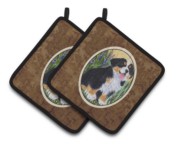 Picture of Carolines Treasures SS8215PTHD Bernese Mountain Dog Pair of Pot Holders, 7.5 x 3 x 7.5 in.