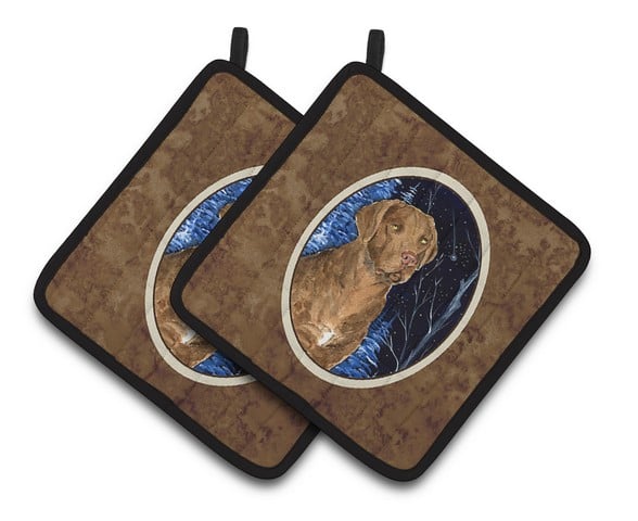 Picture of Carolines Treasures SS8384PTHD Starry Night Chesapeake Bay Retriever Pair of Pot Holders, 7.5 x 3 x 7.5 in.