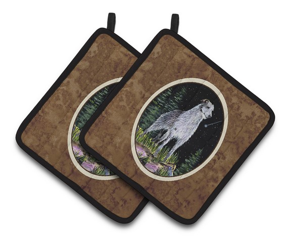 Picture of Carolines Treasures SS8493PTHD Starry Night Scottish Deerhound Pair of Pot Holders, 7.5 x 3 x 7.5 in.
