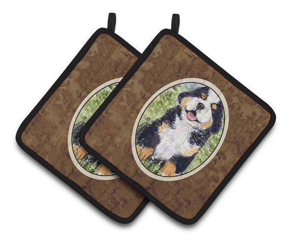 Picture of Carolines Treasures SS8750PTHD Bernese Mountain Dog Pair of Pot Holders, 7.5 x 3 x 7.5 in.