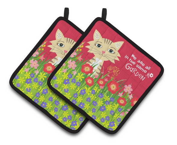 Picture of Carolines Treasures VHA3009PTHD Garden Cat Pair of Pot Holders, 7.5 x 3 x 7.5 in.