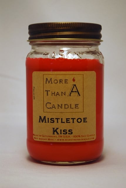 16 oz Mason Jar Soy Candle, Mistletoe Kisses
