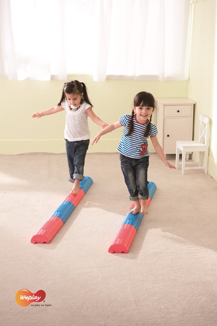 Picture of Weplay Tactile Straight Path 8 PCS KT0004.1