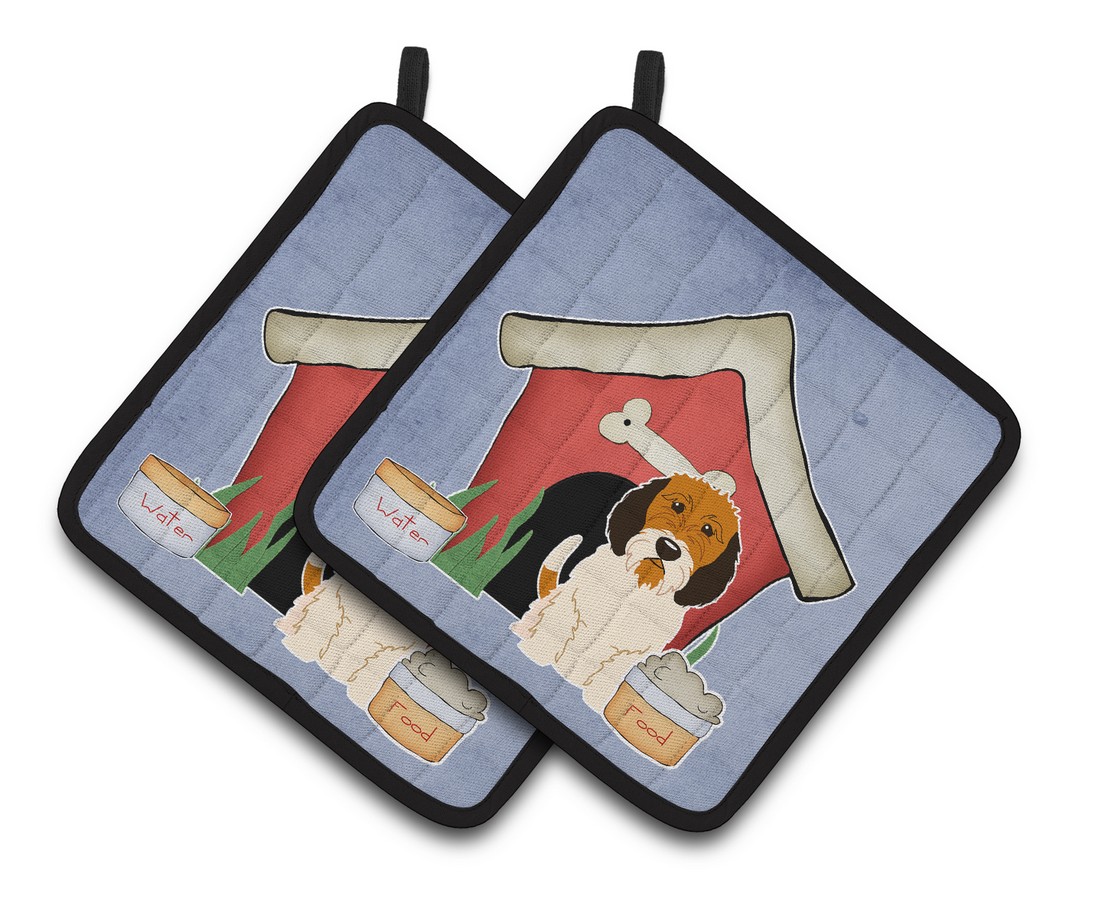 Picture of Carolines Treasures BB2833PTHD Dog House Collection Petit Basset Griffon Veenden Pair of Pot Holders
