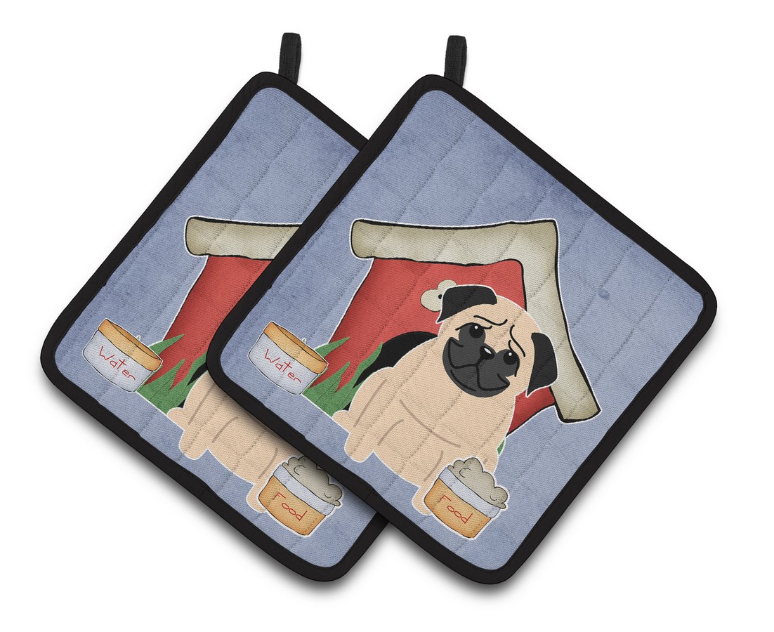 Picture of Carolines Treasures BB2762PTHD Dog House Collection Pug Fawn Pair of Pot Holders