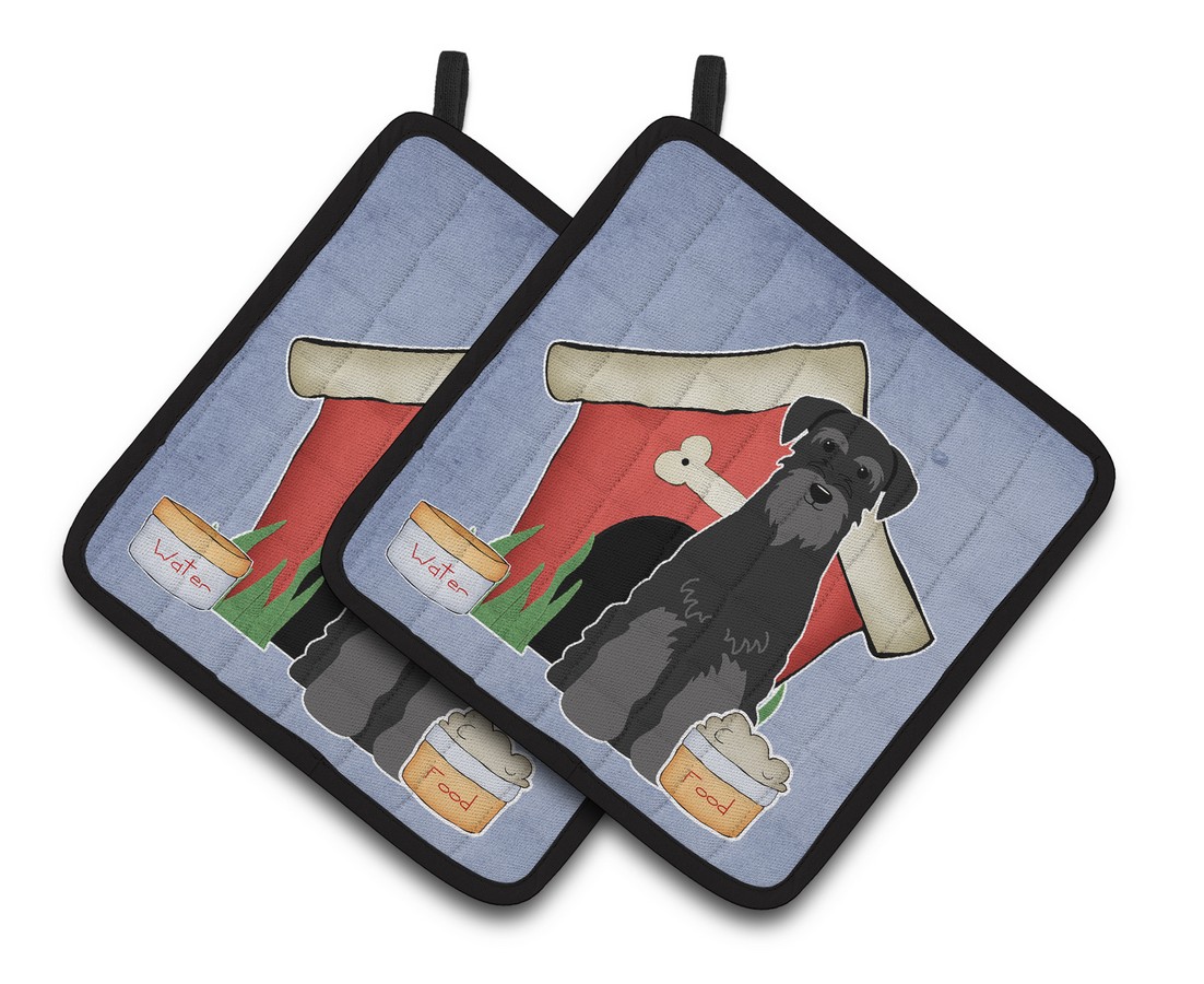 Picture of Carolines Treasures BB2786PTHD Dog House Collection Standard Schnauzer Black Pair of Pot Holders