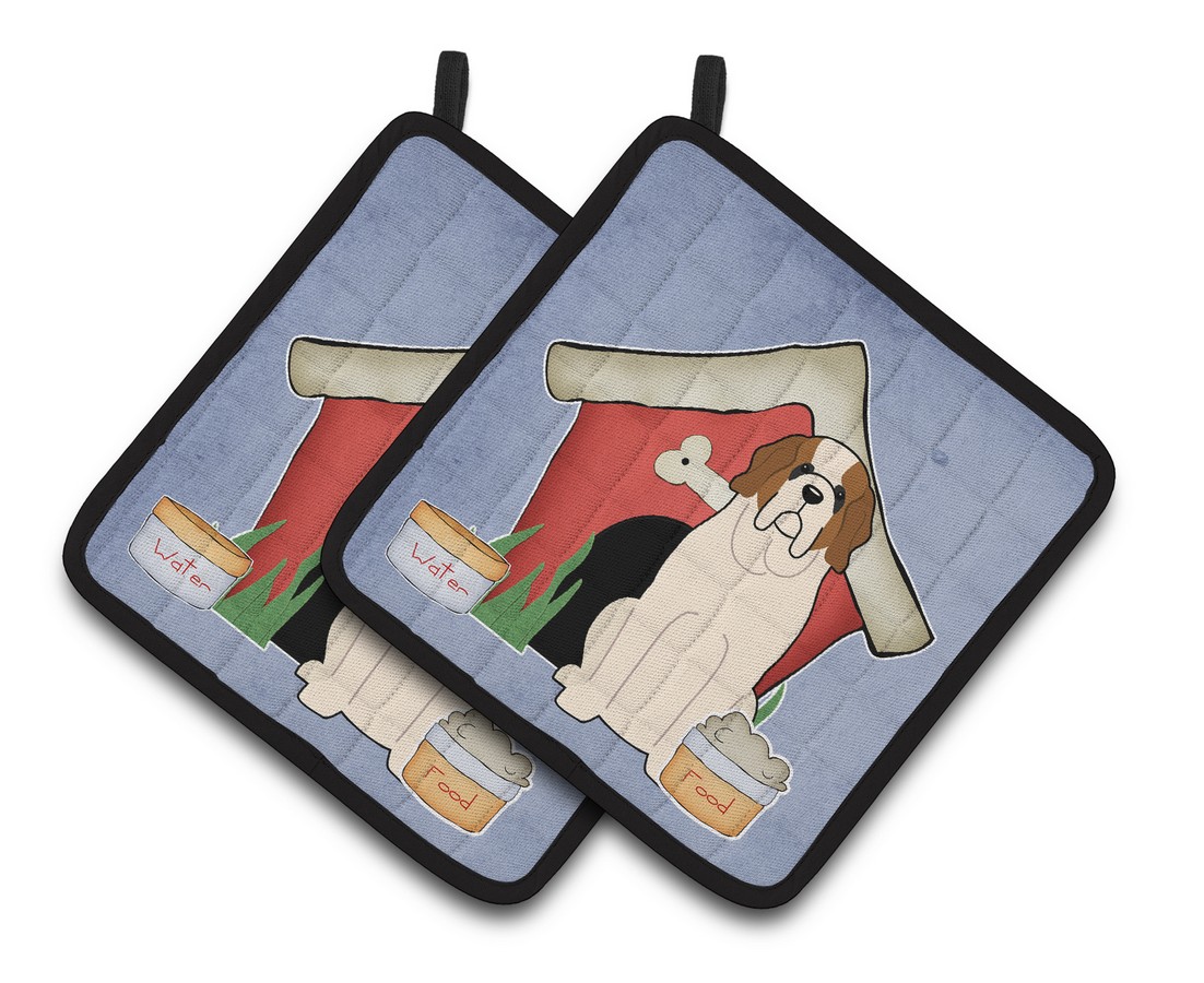 Picture of Carolines Treasures BB2789PTHD Dog House Collection Saint Bernard Pair of Pot Holders