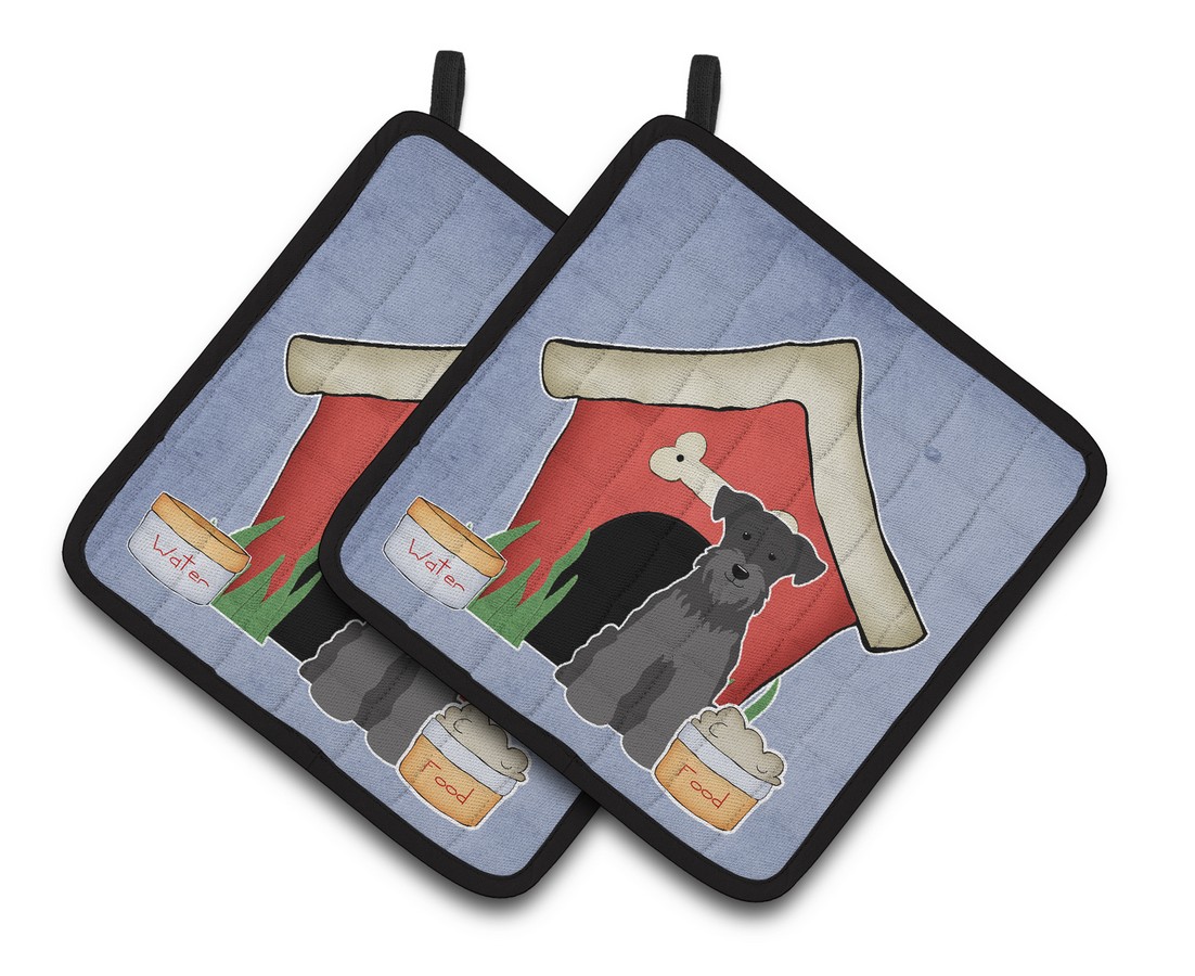 Picture of Carolines Treasures BB2805PTHD Dog House Collection Miniature Schanuzer Black Pair of Pot Holders