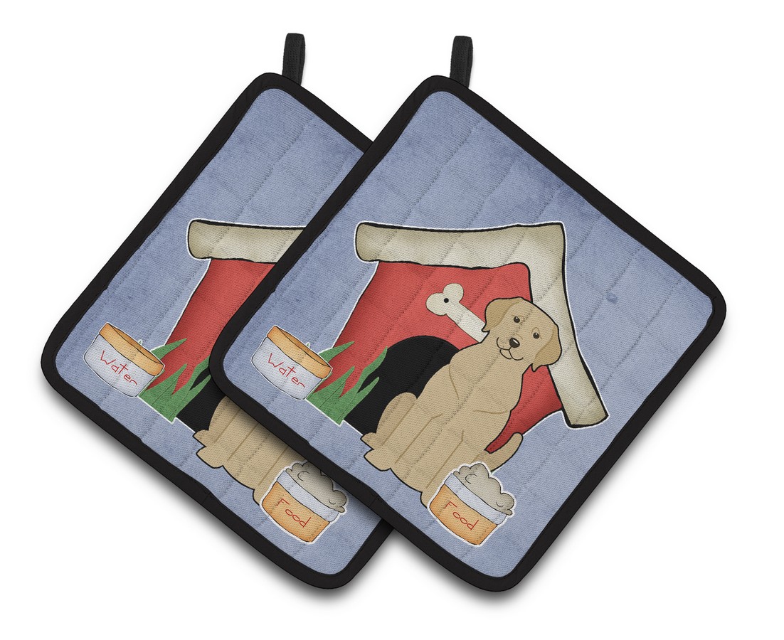 Picture of Carolines Treasures BB2809PTHD Dog House Collection Yellow Labrador Pair of Pot Holders