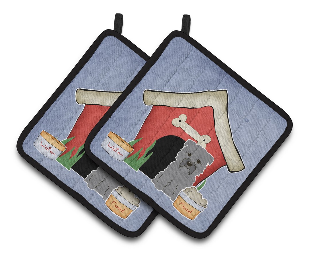 Picture of Carolines Treasures BB2813PTHD Dog House Collection Glen of Imal Grey Pair of Pot Holders