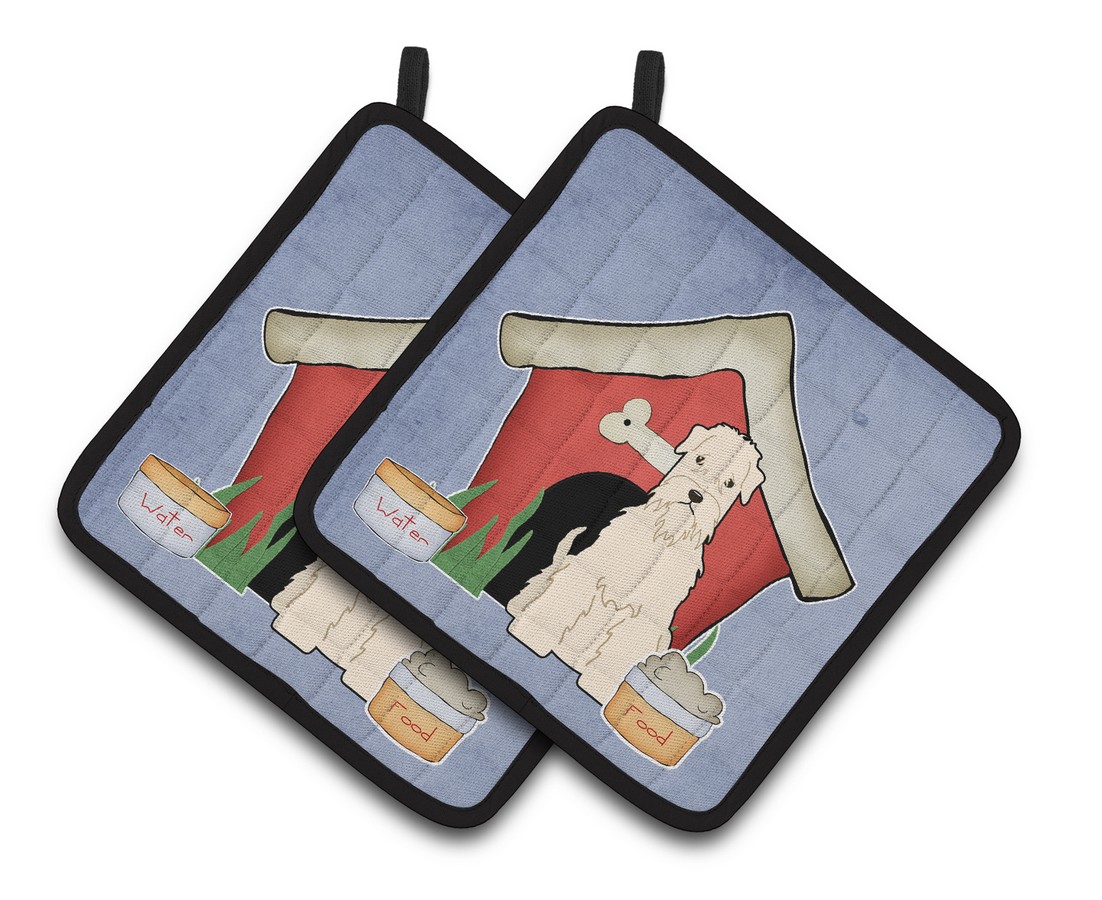Picture of Carolines Treasures BB2815PTHD Dog House Collection Soft Coated Wheaten Terrier Pair of Pot Holders