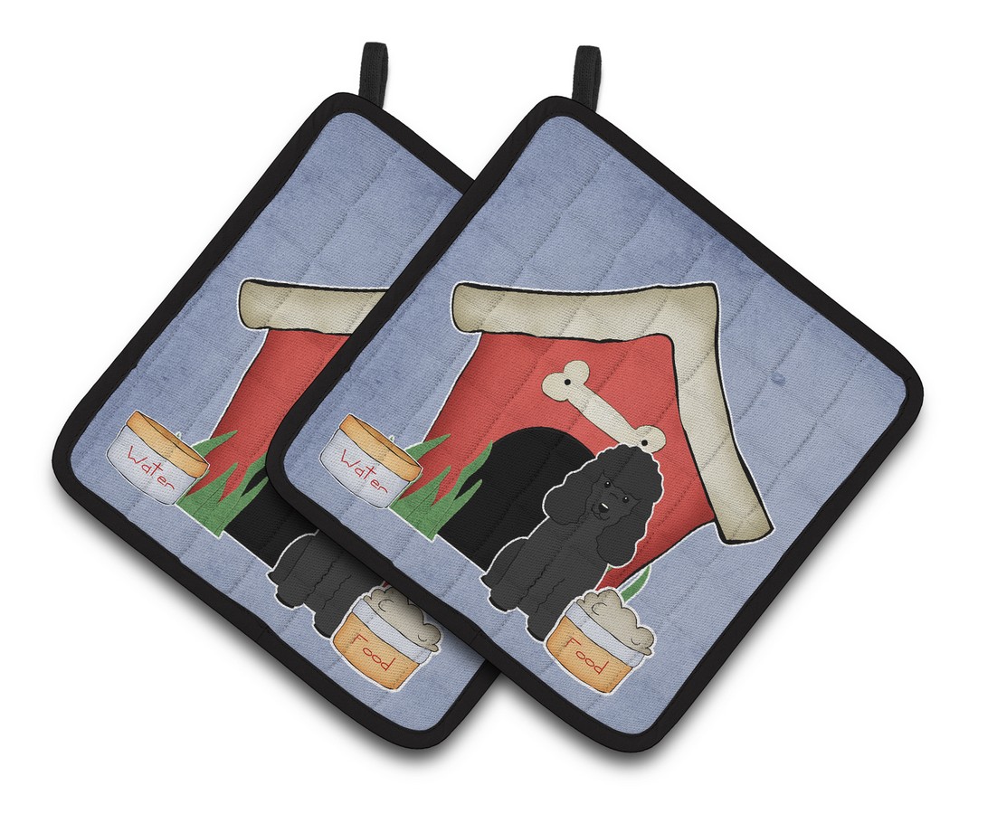 Picture of Carolines Treasures BB2825PTHD Dog House Collection Poodle Black Pair of Pot Holders