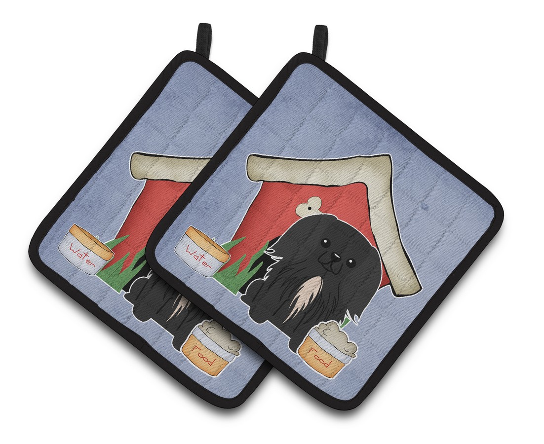 Picture of Carolines Treasures BB2861PTHD Dog House Collection Pekingnese Black Pair of Pot Holders