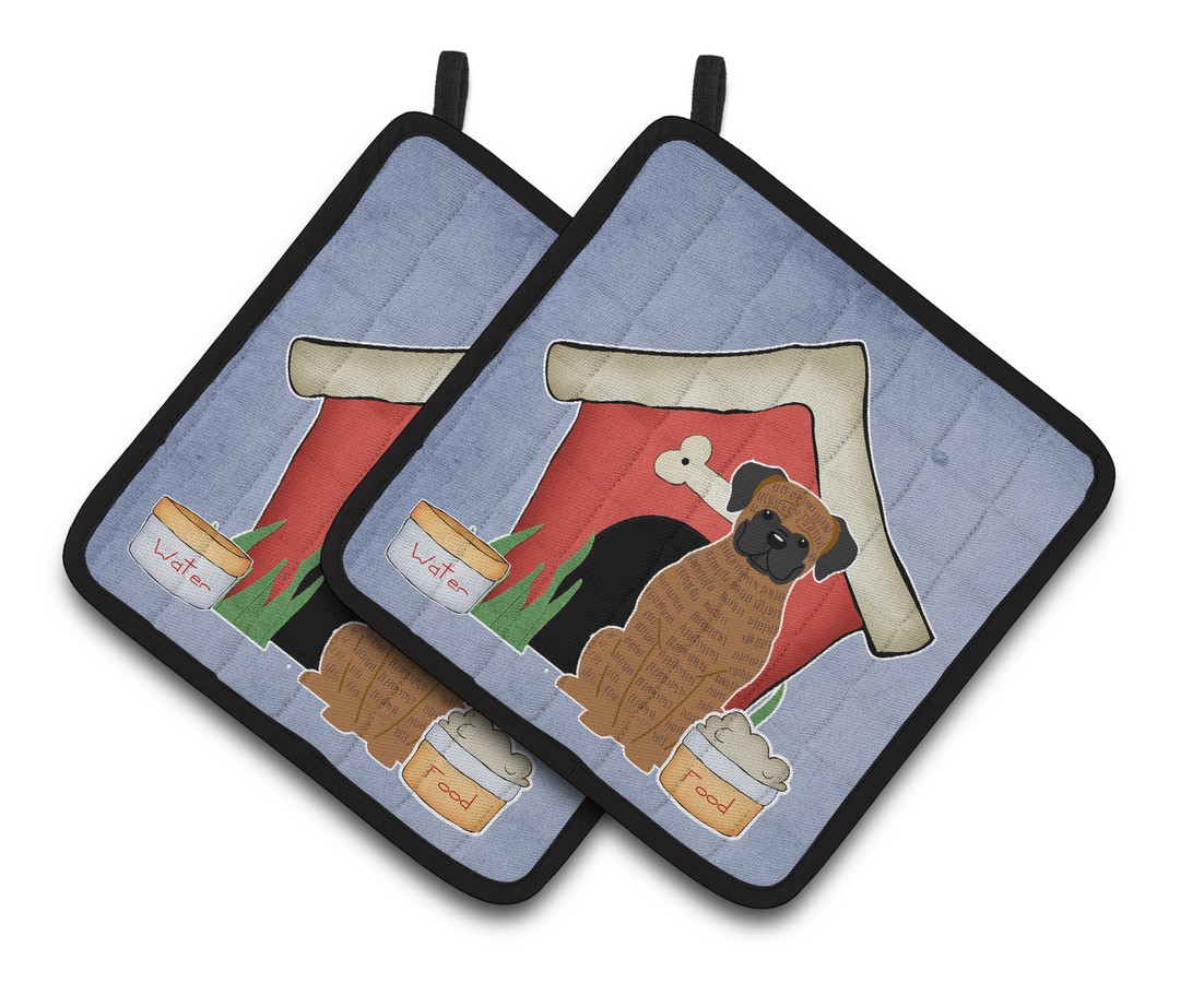 Picture of Carolines Treasures BB2871PTHD Dog House Collection Brindle Boxer Pair of Pot Holders