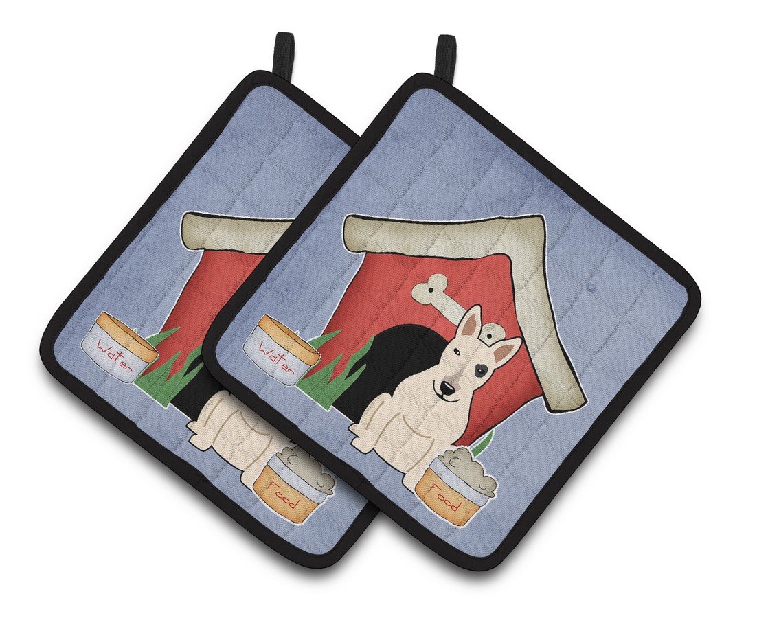 Picture of Carolines Treasures BB2892PTHD Dog House Collection Bull Terrier White Pair of Pot Holders