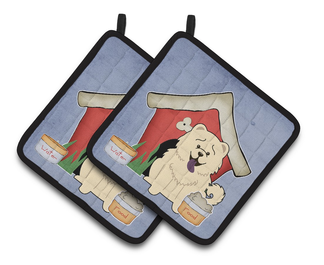 Picture of Carolines Treasures BB2894PTHD Dog House Collection Chow Chow White Pair of Pot Holders