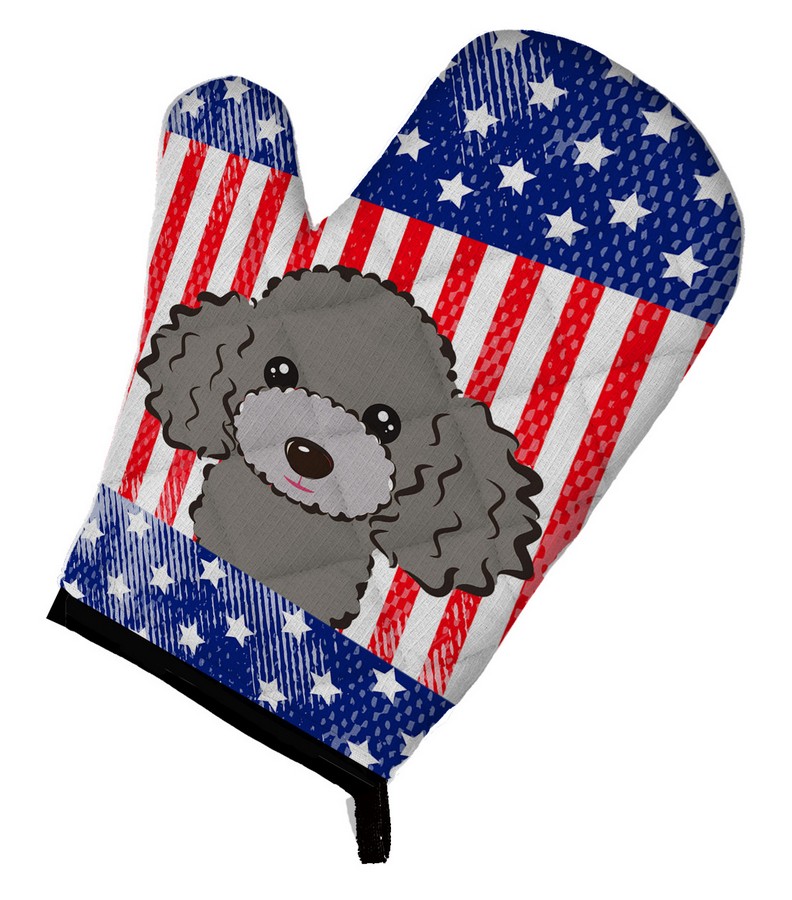 Picture of Carolines Treasures BB2189OVMT American Flag & Silver Gray Poodle Oven Mitt