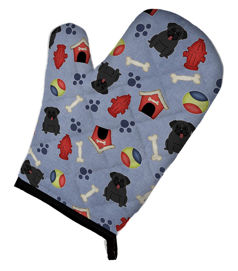 Picture of Carolines Treasures BB2619OVMT Dog House Collection Pug Black Oven Mitt