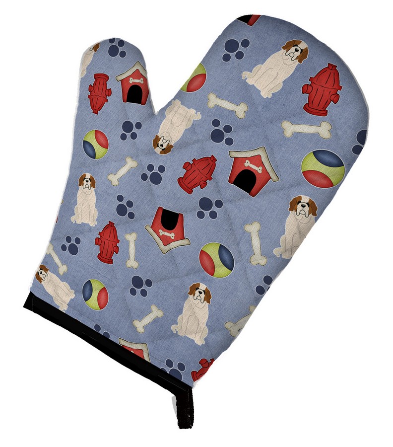 Picture of Carolines Treasures BB2648OVMT Dog House Collection Saint Bernard Oven Mitt