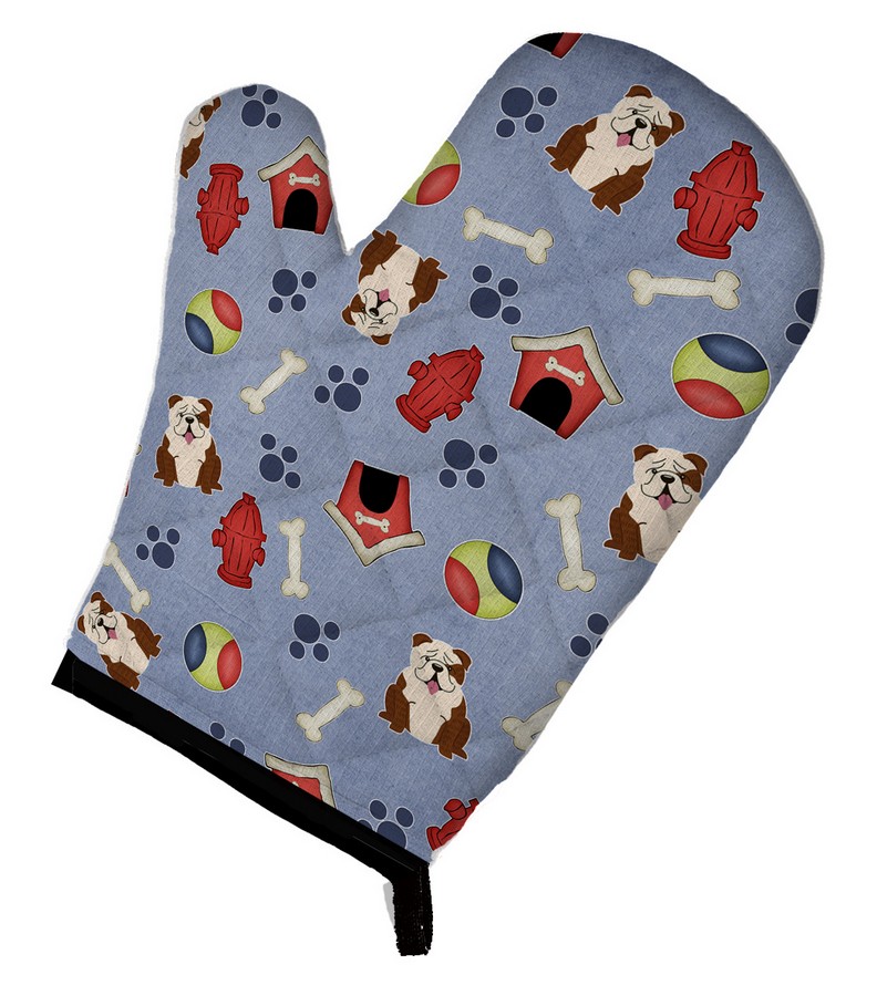 Picture of Carolines Treasures BB2734OVMT Dog House Collection English Bulldog Brindle White Oven Mitt