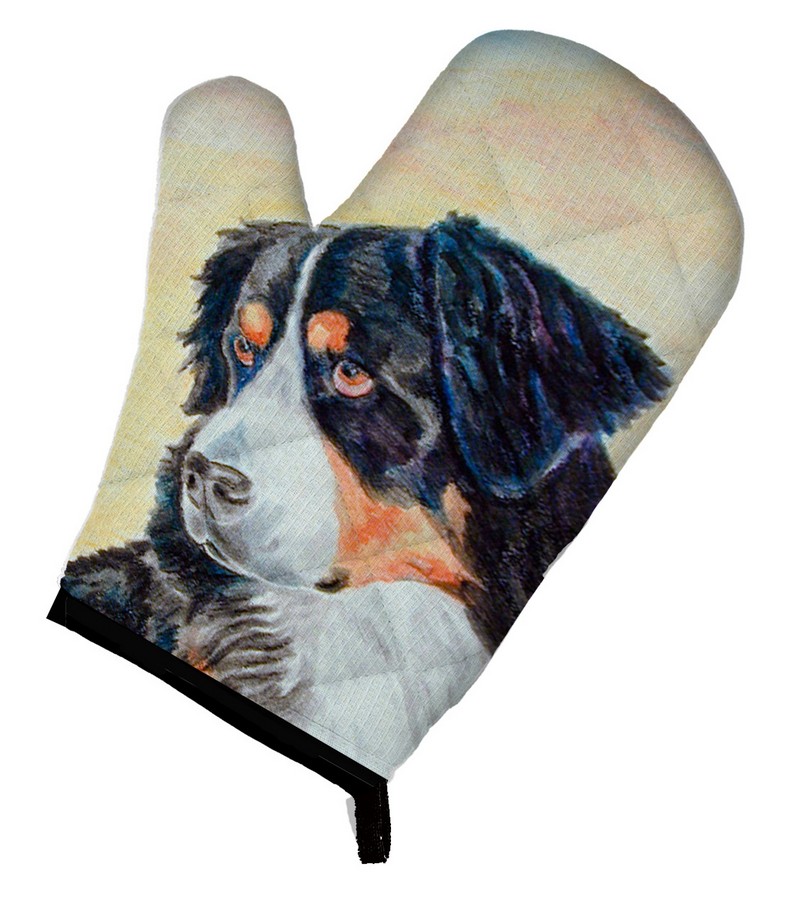 Picture of Carolines Treasures 7131OVMT Bernese Mountain Dog Oven Mitt