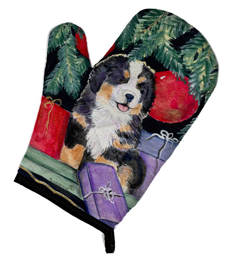 Picture of Carolines Treasures SS8583OVMT Bernese Mountain Dog Oven Mitt