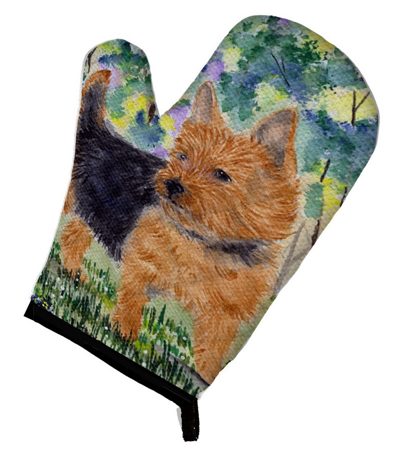 Picture of Carolines Treasures SS8218OVMT Norwich Terrier Oven Mitt