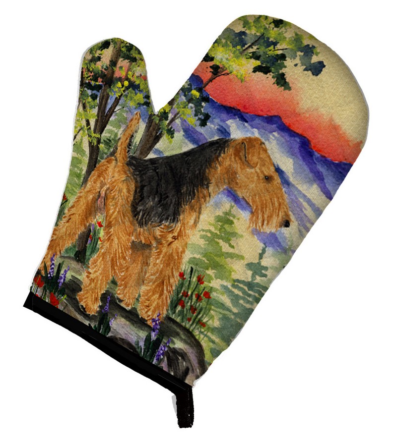 Picture of Carolines Treasures SS8228OVMT Lakeland Terrier Oven Mitt