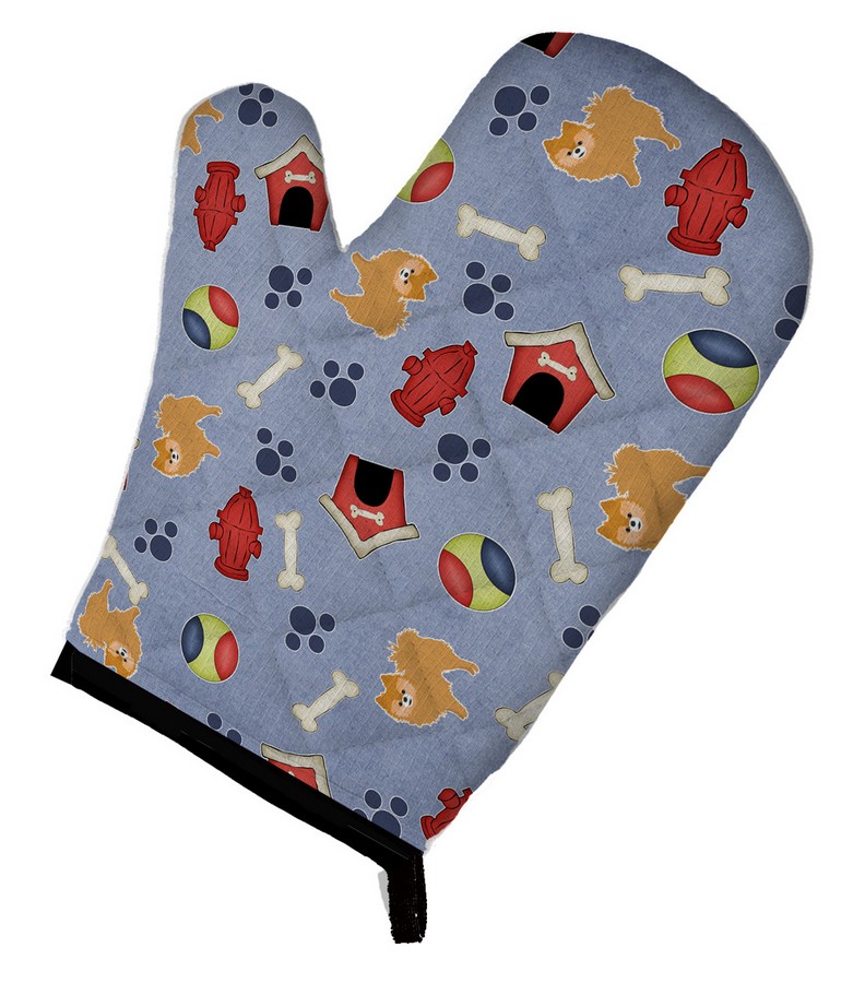Picture of Carolines Treasures BB4110OVMT Dog House Collection Red Pomeranian Oven Mitt