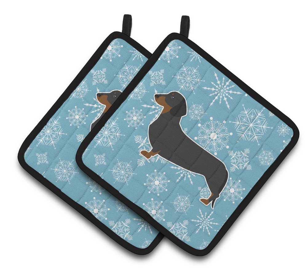 Picture of Carolines Treasures BB3482PTHD Winter Snowflake Dachshund Pair of Pot Holders