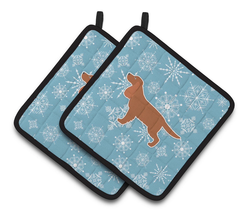 Picture of Carolines Treasures BB3512PTHD Winter Snowflake English Cocker Spaniel Pair of Pot Holders