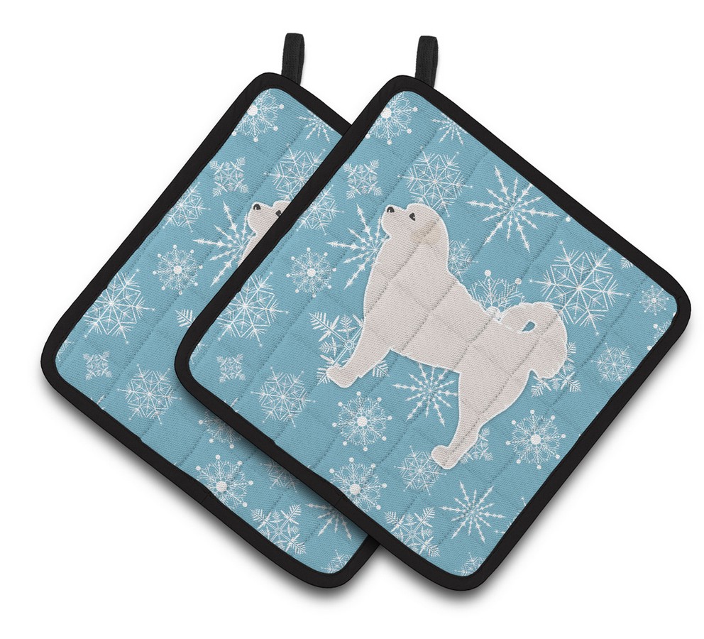 Picture of Carolines Treasures BB3527PTHD Winter Snowflake Polish Tatra Sheepdog Pair of Pot Holders