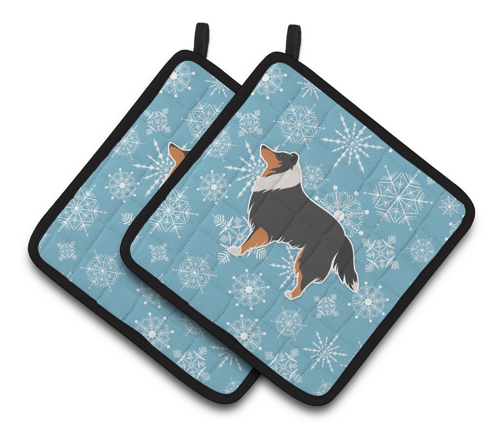 Picture of Carolines Treasures BB3530PTHD Winter Snowflake Sheltie & Shetland Sheepdog Pair of Pot Holders