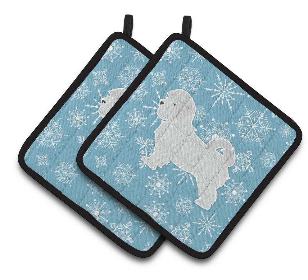 Picture of Carolines Treasures BB3536PTHD Winter Snowflake Maltese Pair of Pot Holders