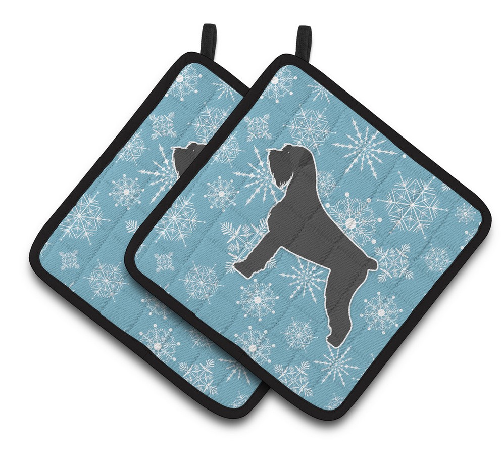 Picture of Carolines Treasures BB3573PTHD Winter Snowflake Giant Schnauzer Pair of Pot Holders