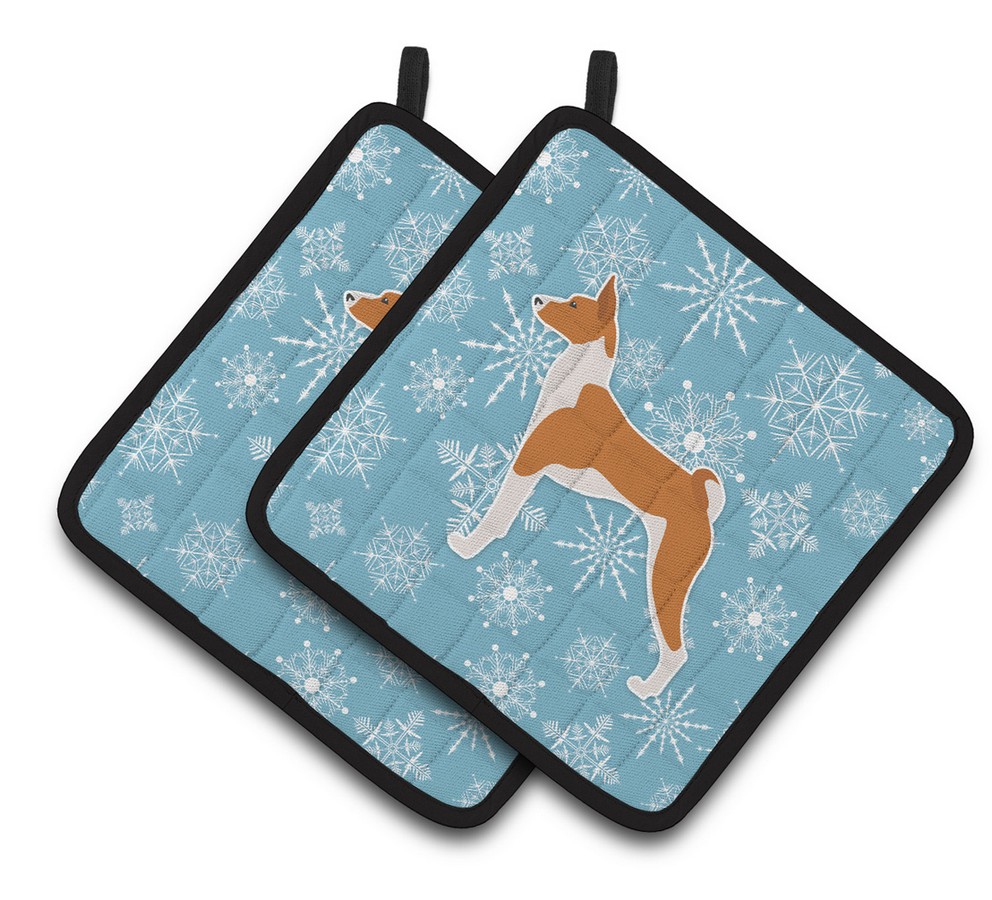 Picture of Carolines Treasures BB3574PTHD Winter Snowflake Basenji Pair of Pot Holders