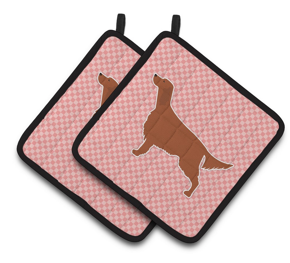 Picture of Carolines Treasures BB3593PTHD Irish Setter Checkerboard Pink Pair of Pot Holders