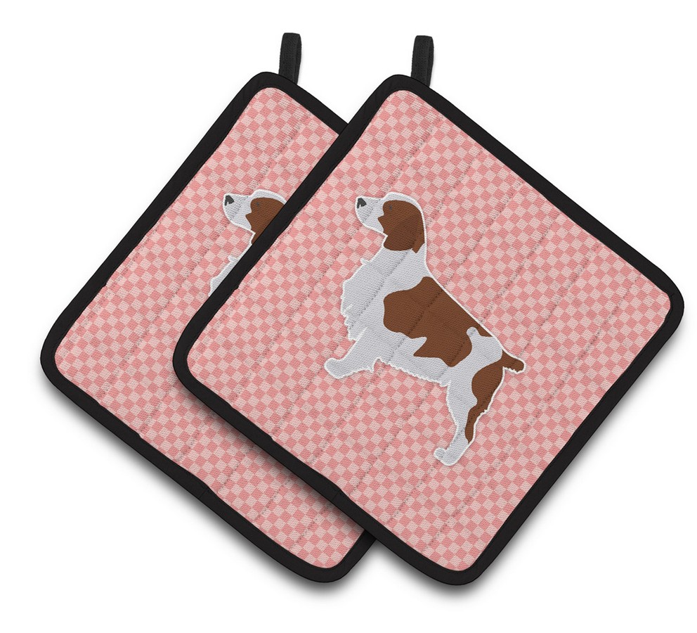 Picture of Carolines Treasures BB3600PTHD Welsh Springer Spaniel Checkerboard Pink Pair of Pot Holders