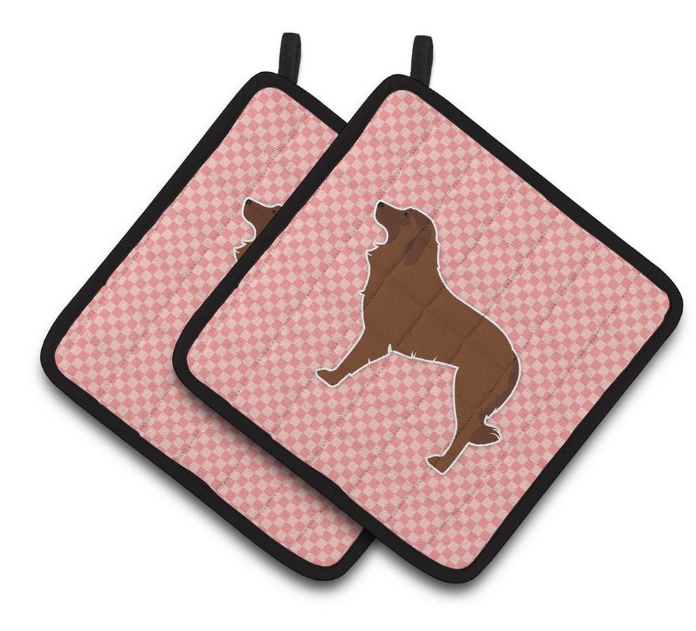 Picture of Carolines Treasures BB3631PTHD Portuguese Sheepdog Dog Checkerboard Pink Pair of Pot Holders
